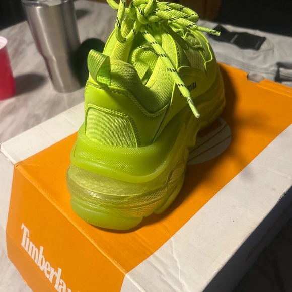 Balenciaga - Picture 2 of 7